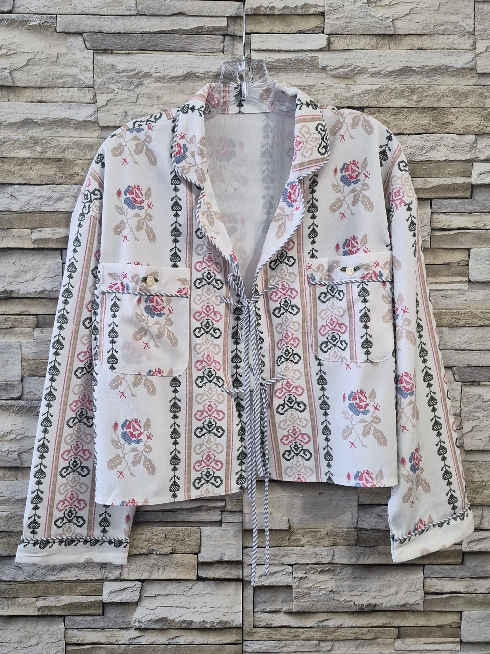 ​Lightweight Jacket, Women, Size M, White, Boho Floral Printed Cottagecore Chic